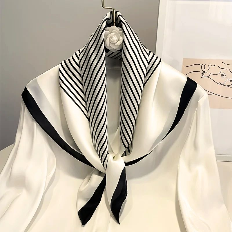Foulard Ligne Élégante