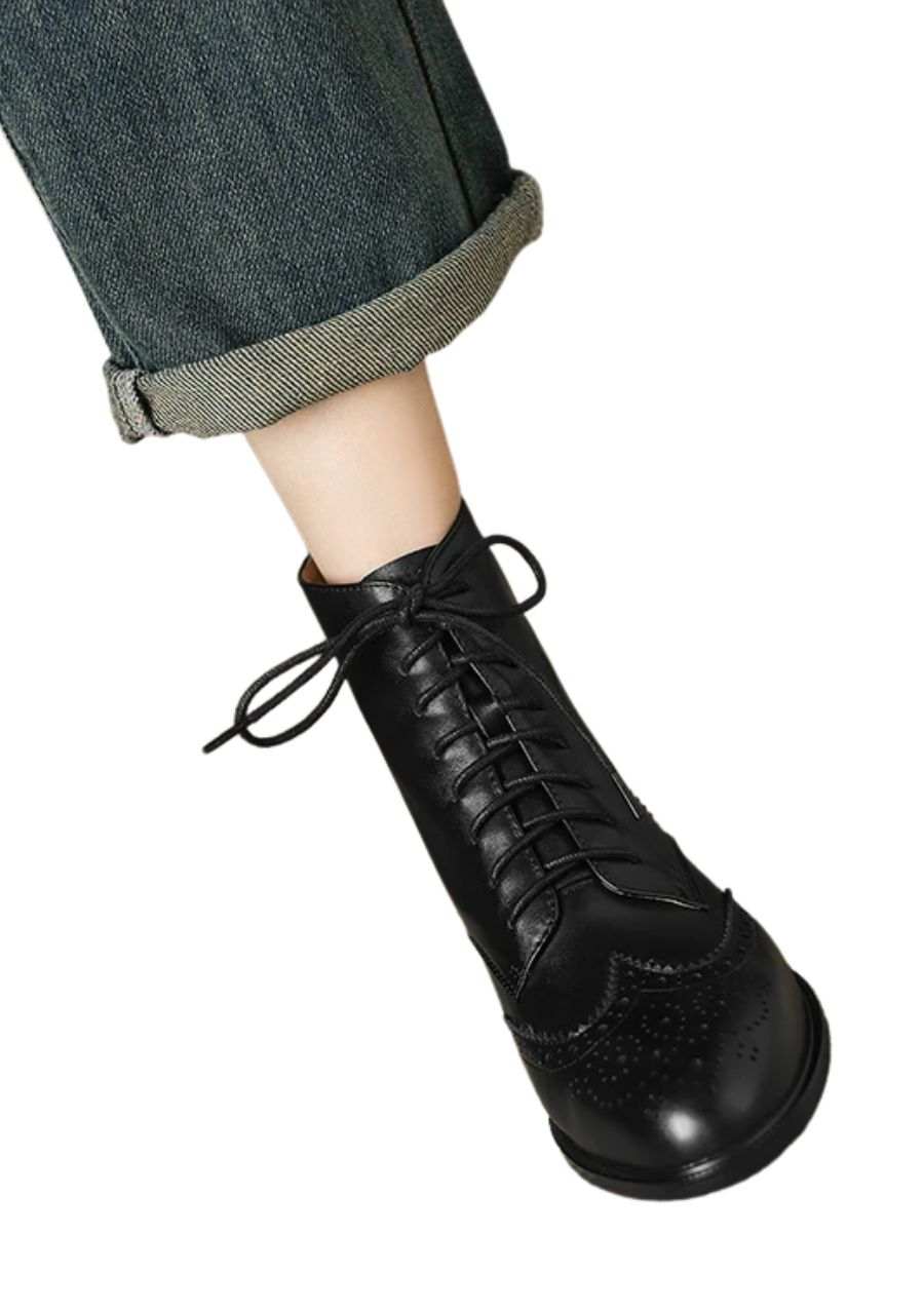 Élise Boot – Timeless Elegance in Genuine Leather