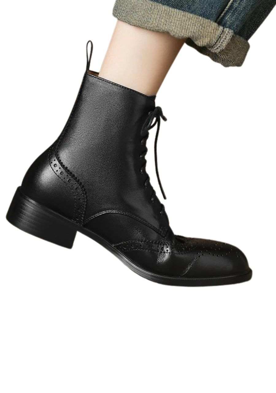 Élise Boot – Timeless Elegance in Genuine Leather