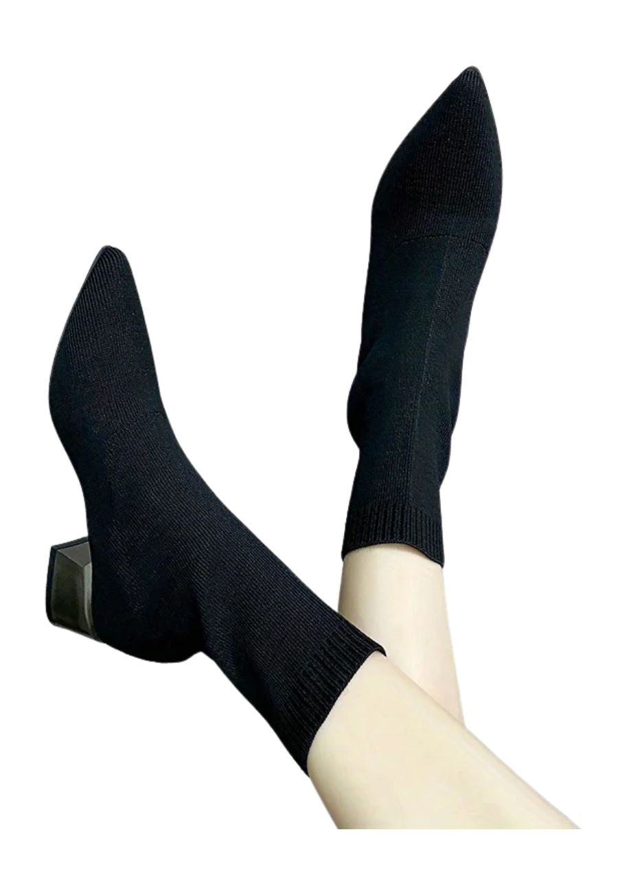 Albi Boot – Pointed Toe & Stretchy Chunky Mid Heel