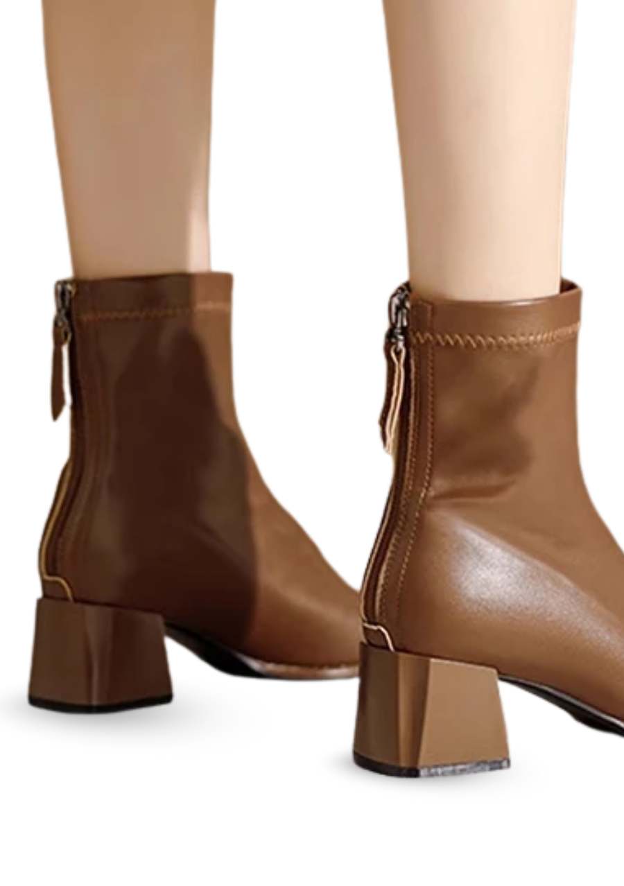 Sarlat Boot – Cozy & Stylish with Thick Heel