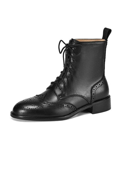 Élise Boot – Timeless Elegance in Genuine Leather