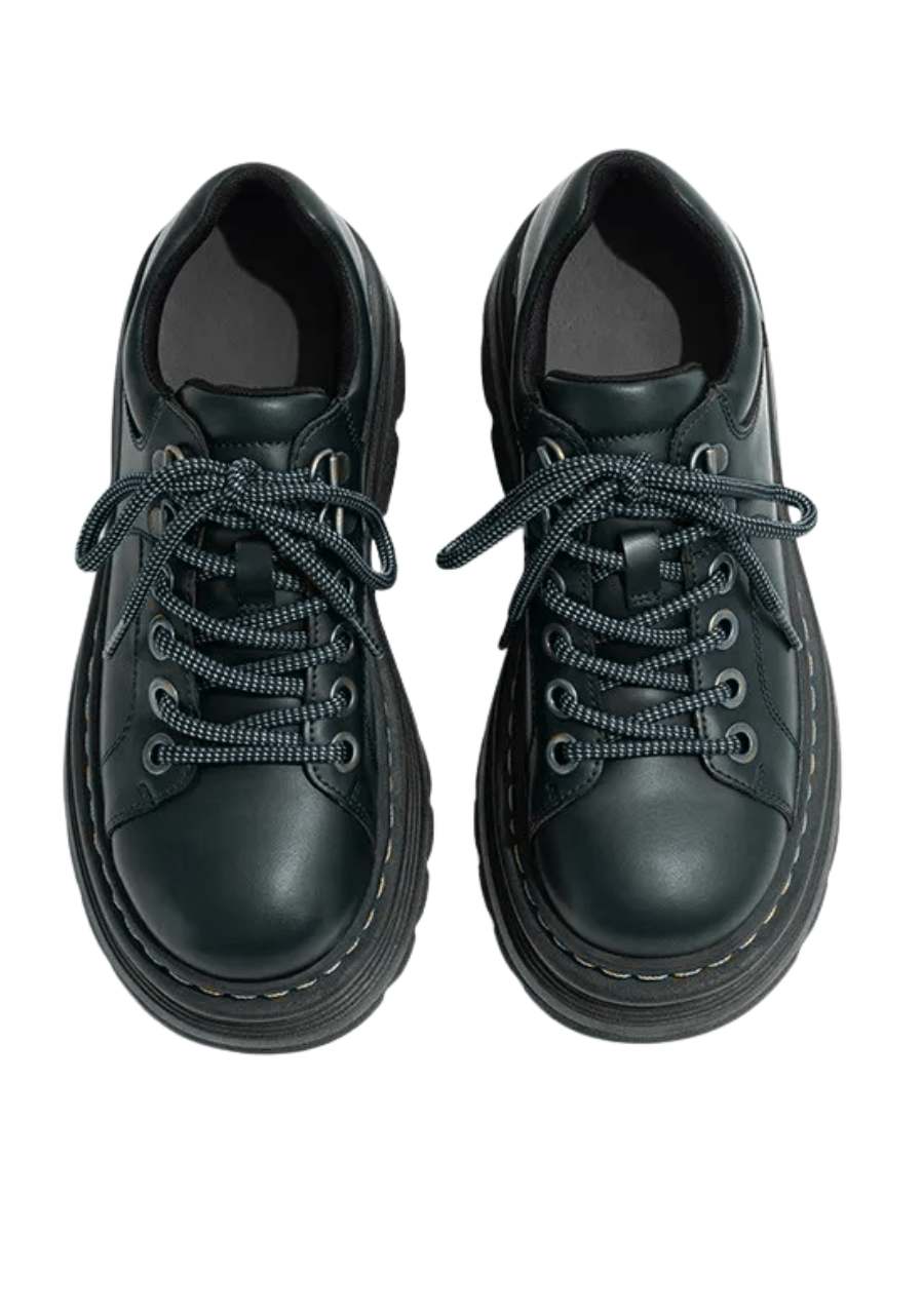 Dinan Boot – British Style with Fur Lining & Platform Sole